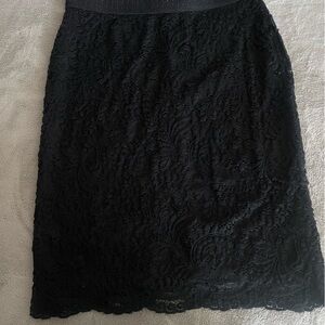 Lace skirt
